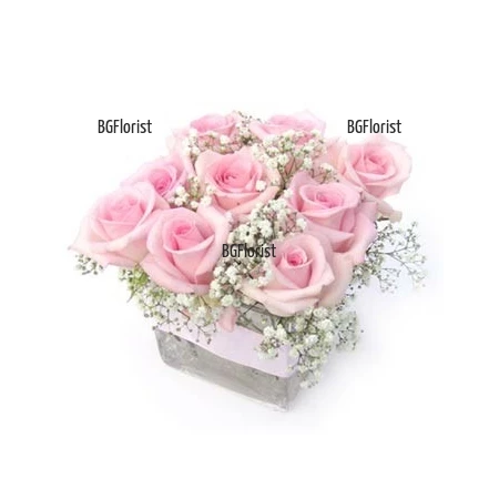 Send arrangement with pink roses.