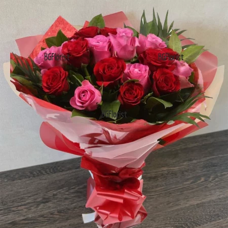 Send bouquet of roses by courier  to Burgas