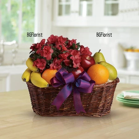 Send basket with flowers and fruits to Bulgaria