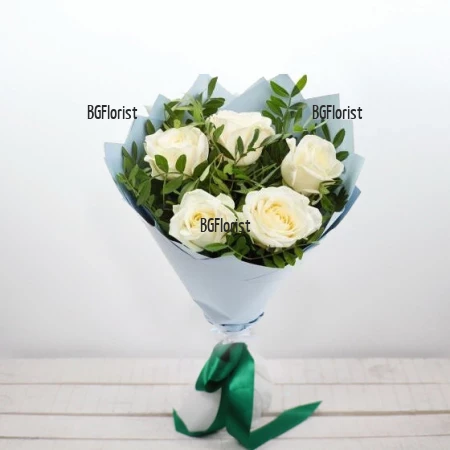 Send white roses bouquet to Bulgaria