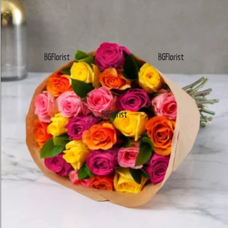 Send to Bulgaria a bouquet of 25 multicolored roses